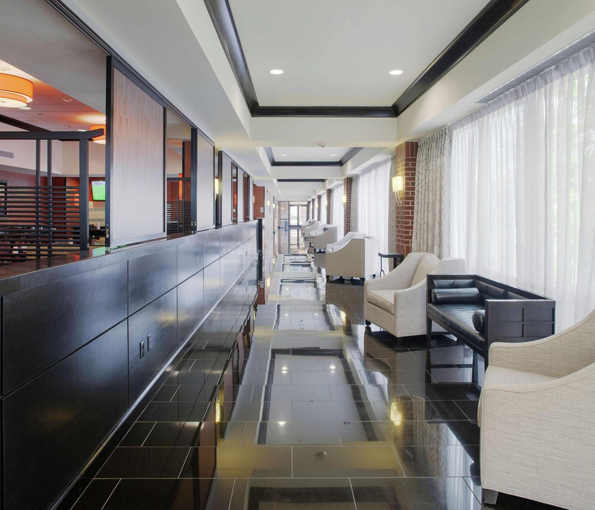 Doubletree Suites By Hilton Бентонвіль Екстер'єр фото